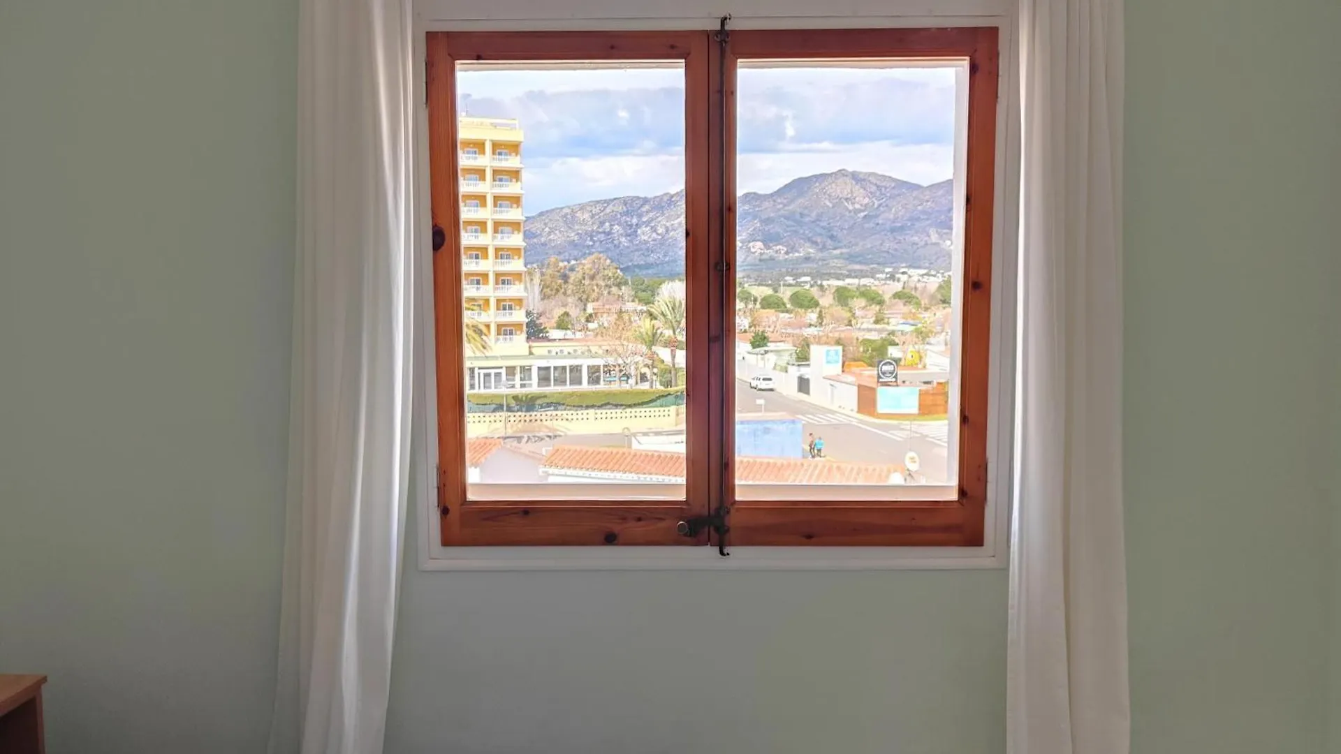 Apartament Global Immo 3346 La Solana Roses Hiszpania